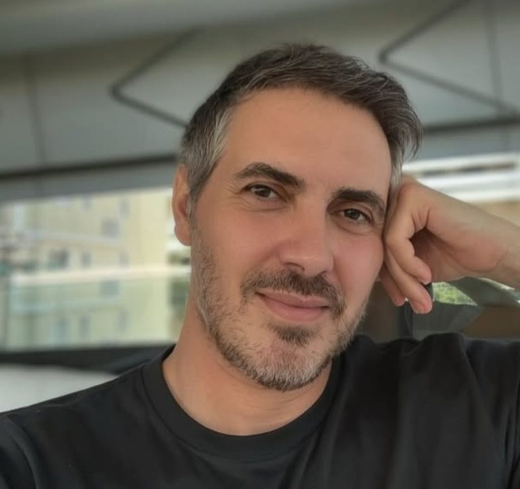 Μιχάλης Χατζηγιάννης